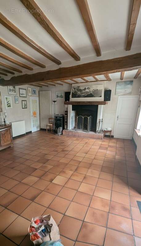 Maison à SAINT-JEAN-DE-LINIERES