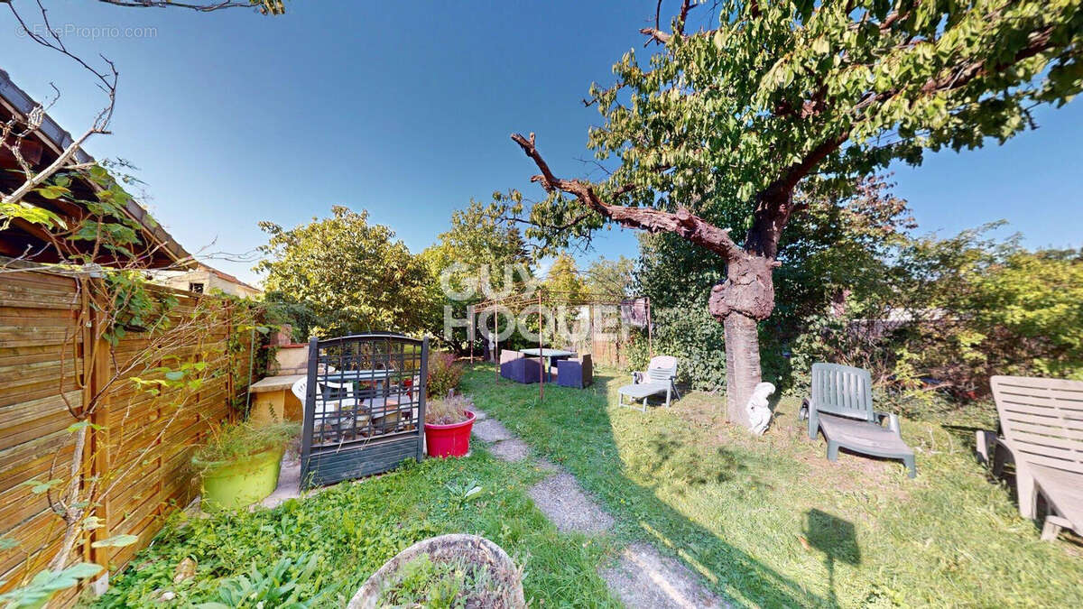 Maison à LES PAVILLONS-SOUS-BOIS