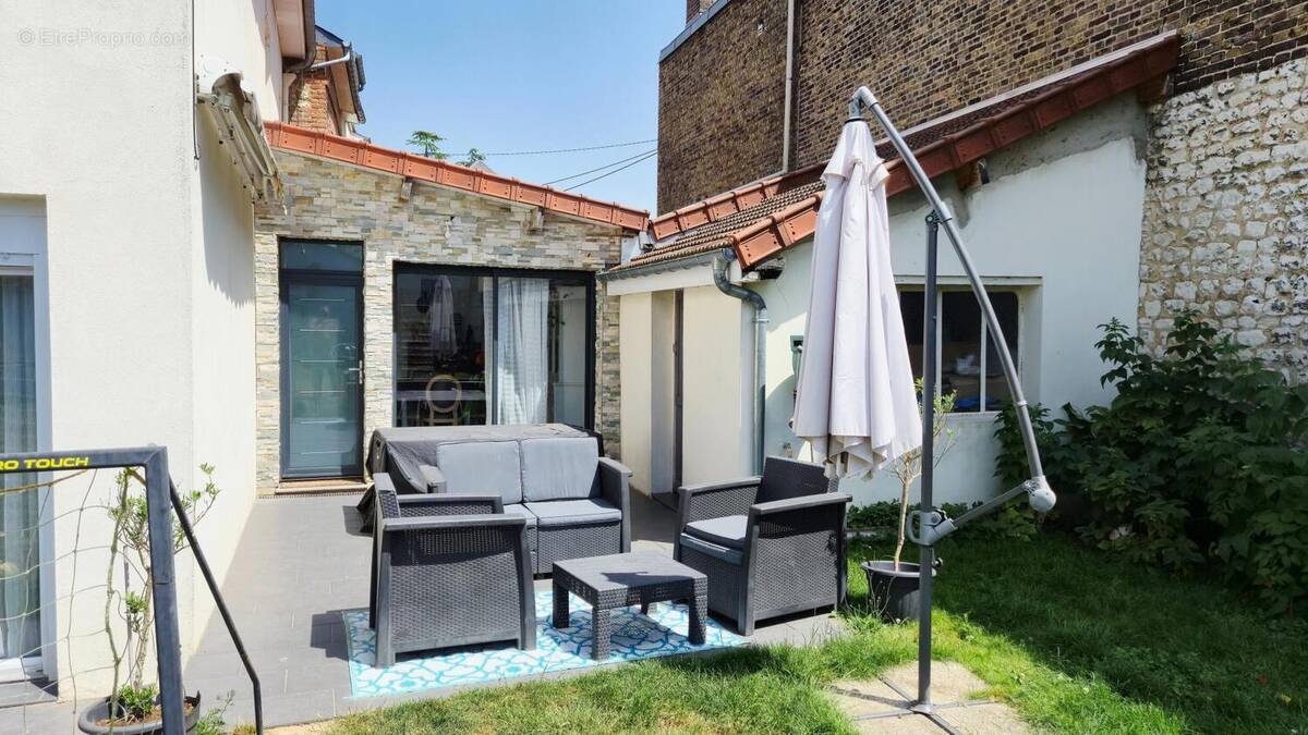 Photo 1 - Maison à OISSEL