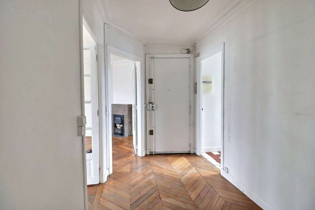 Appartement à ISSY-LES-MOULINEAUX