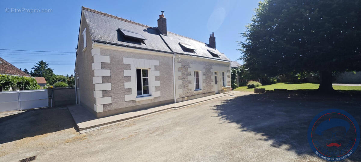 Maison à BLERE