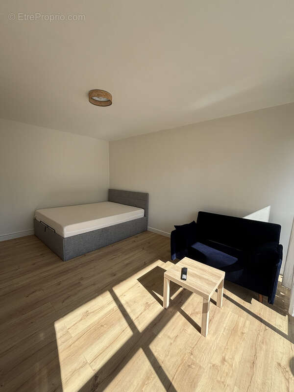 À VENDRE   Studio entièrement rénové   Quimper, quartier Prat Maria - photo 3