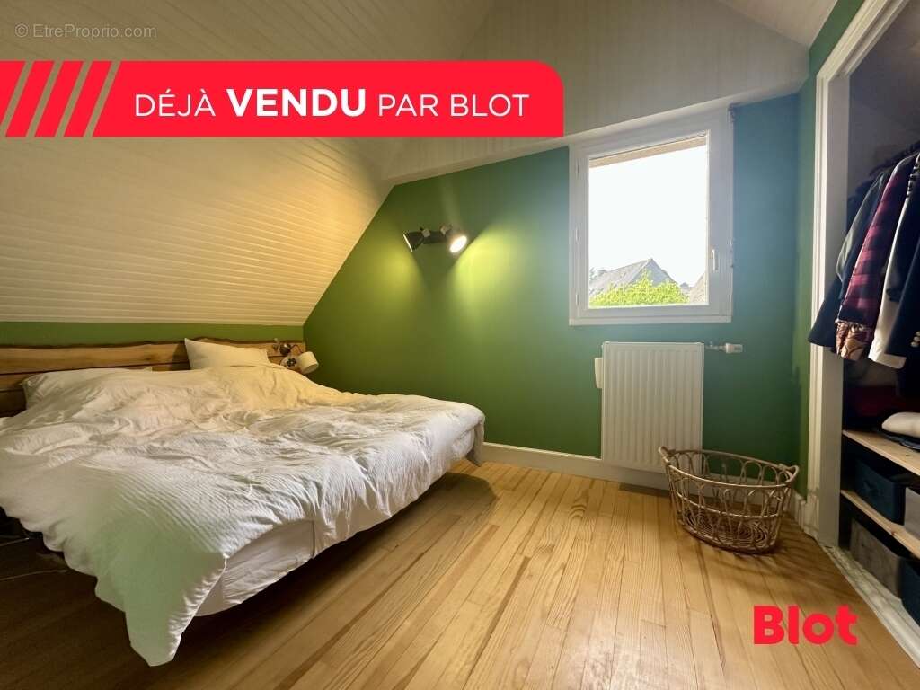 Maison à MONTFORT-SUR-MEU