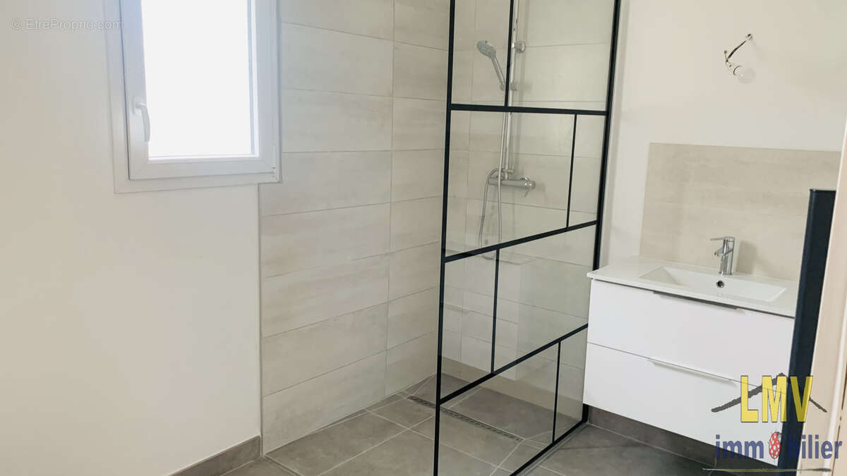 Maison à SAINTE-COLOMBE