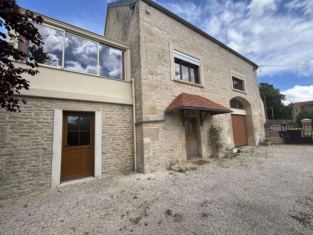 Maison à ETALANTE
