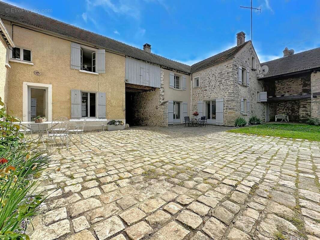 Photo 2 - Maison à NOISY-SUR-ECOLE