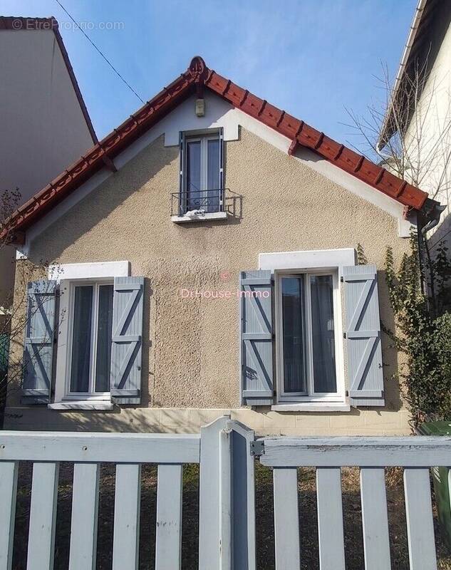 Maison à LE BLANC-MESNIL