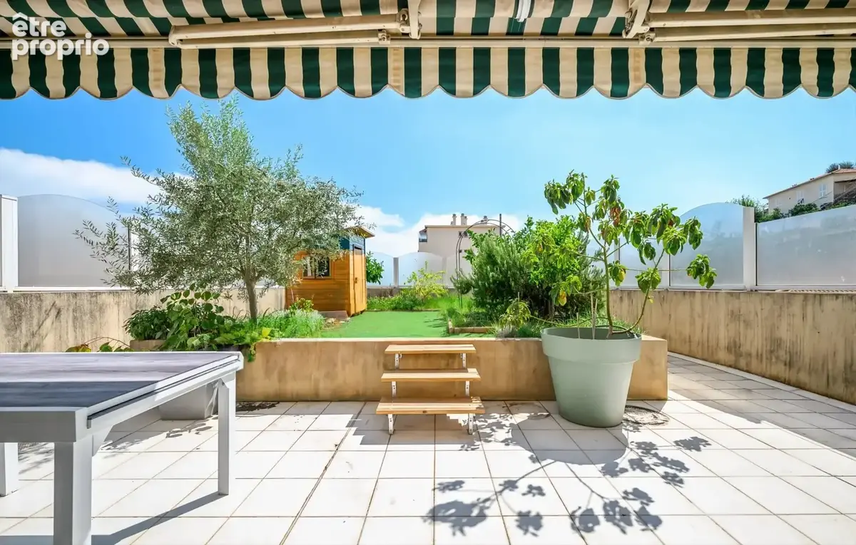 MENTON - BORRIGO - Appartement 4 pièces avec très grande terrasse et garage - photo 2