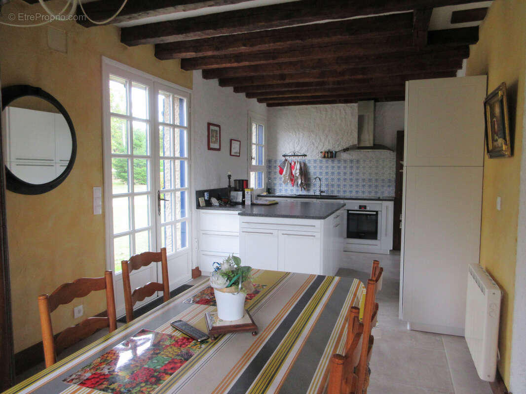 Maison à LE PECHEREAU