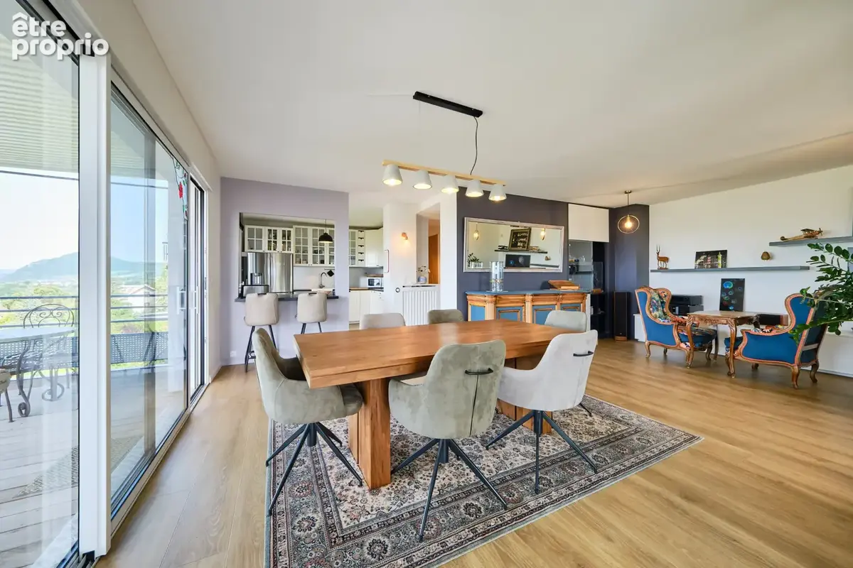 Annecy le vieux dernier etage t5 vue lac - photo 3