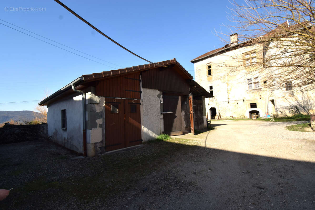 Maison à CHINDRIEUX
