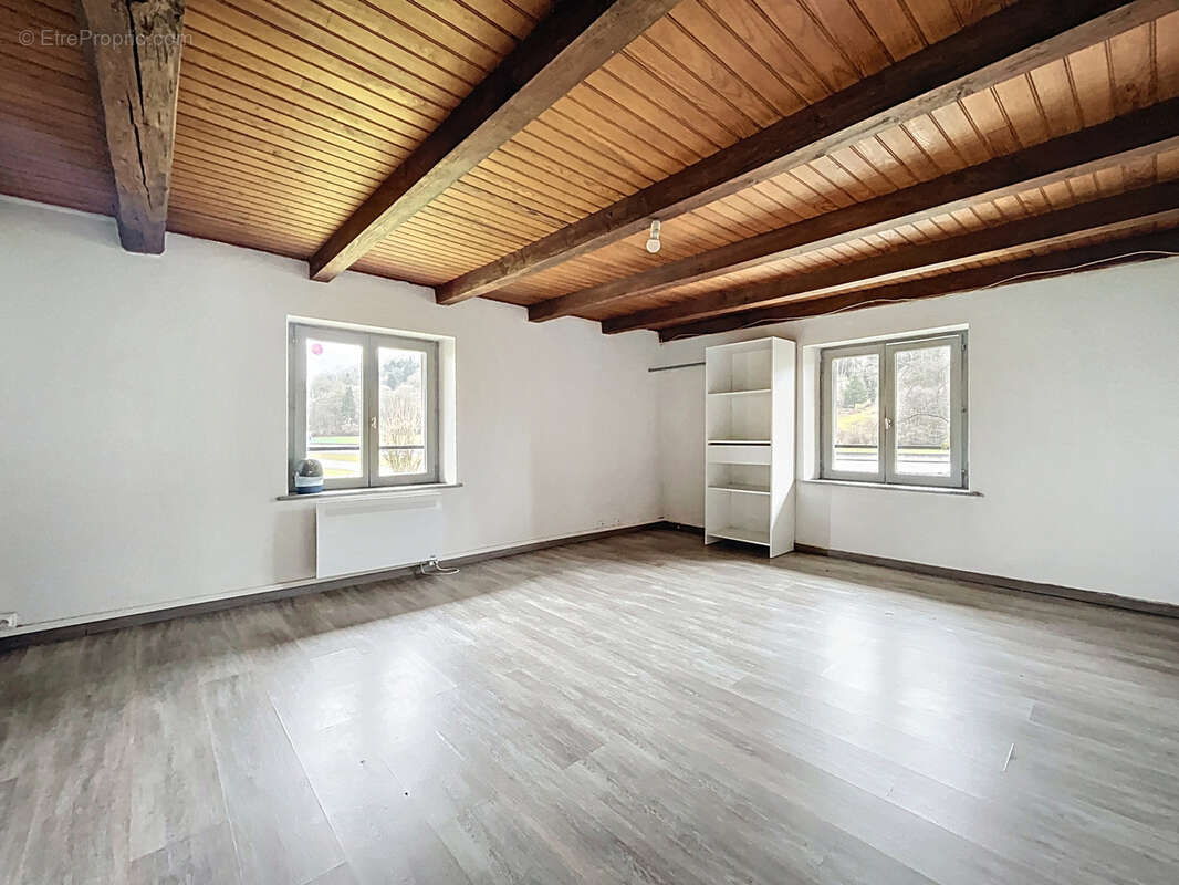 Maison à RUPT-SUR-MOSELLE