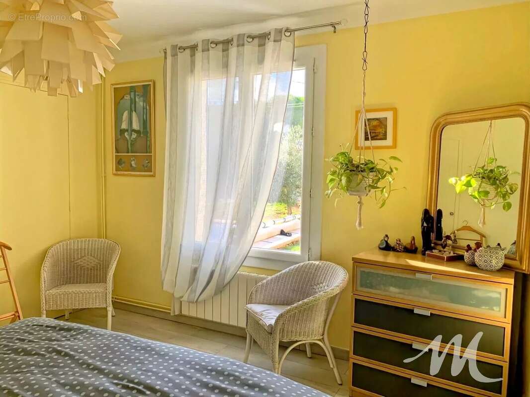 Maison à SAINT-MAXIMIN-LA-SAINTE-BAUME