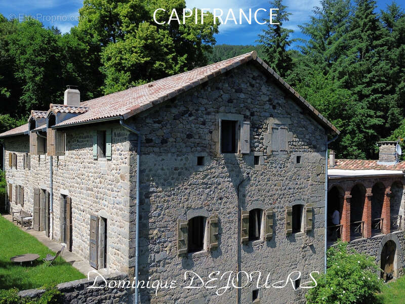 Grande maison bourgeoise de 400m² habitable et son parc de 9700m²au bord de la rivière La Glueyre - photo 4