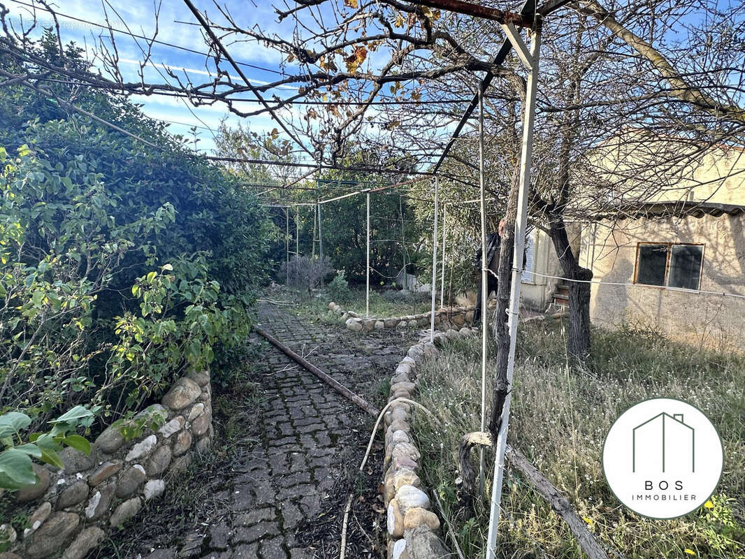 Maison à CHATEAUNEUF-LES-MARTIGUES