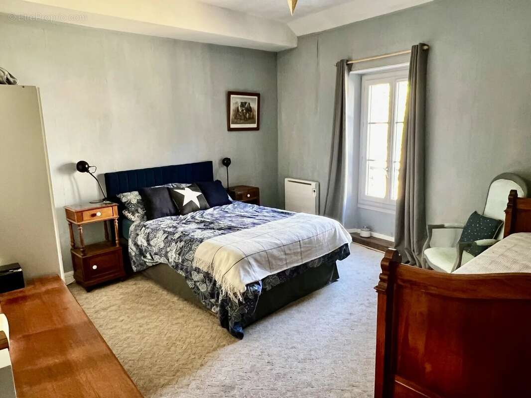 Maison à MAGNAC-LAVAL