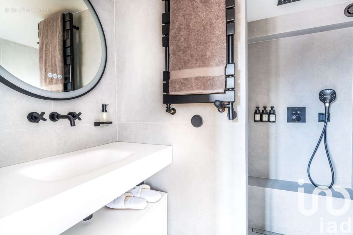 Photo 9 - Appartement à PARIS-12E