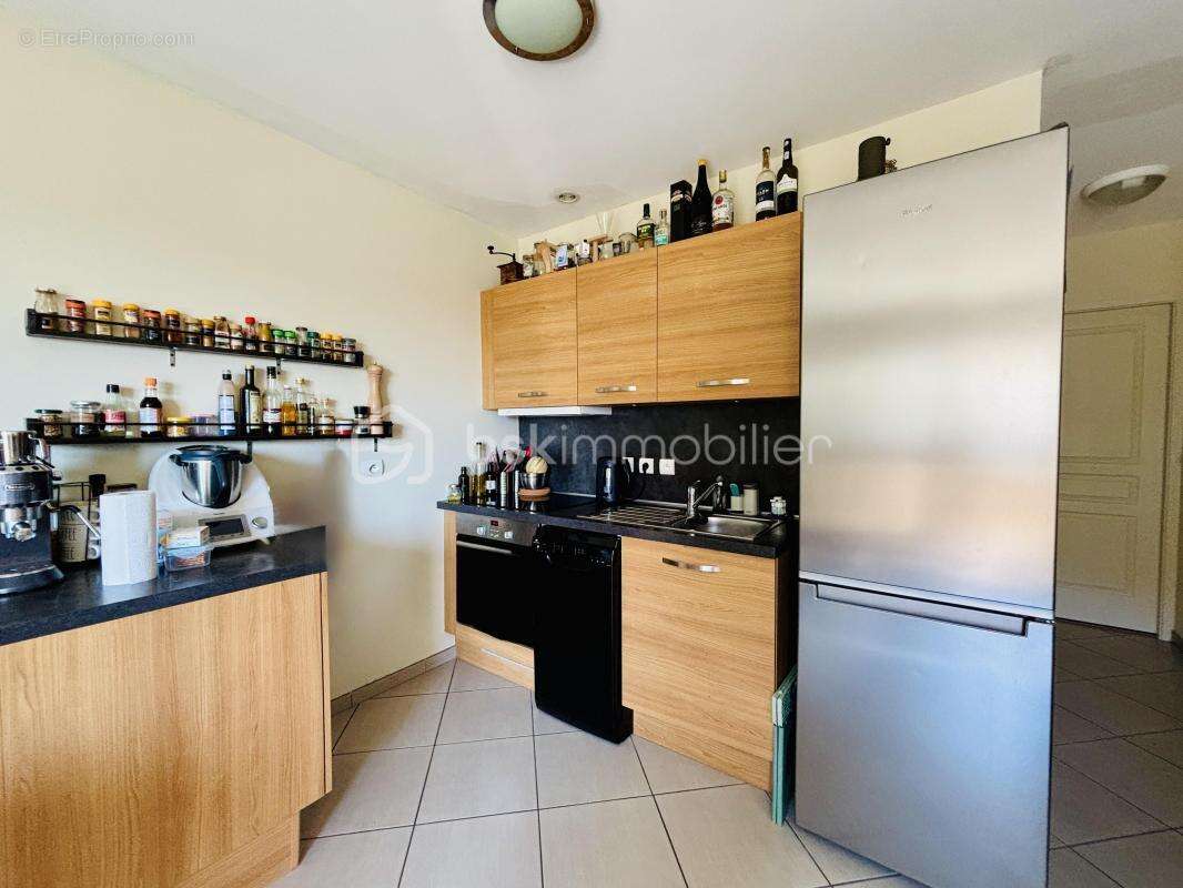Appartement à GROISY