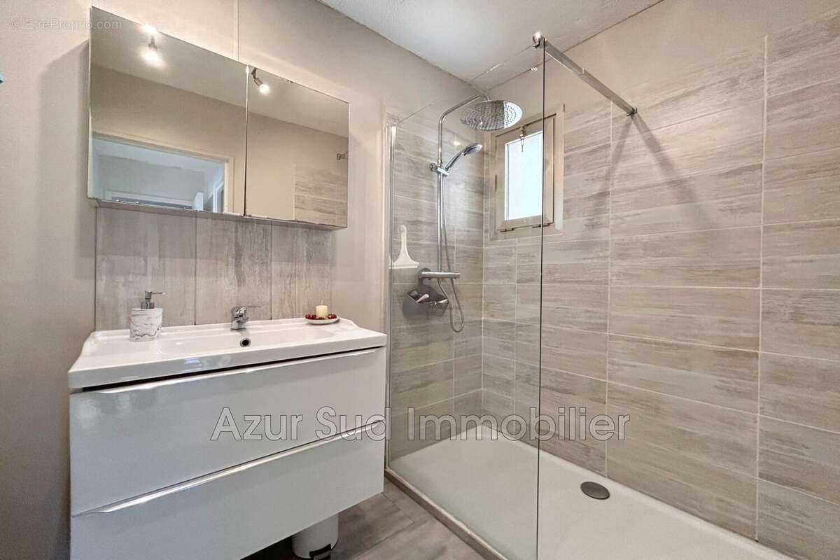 Appartement 49 m² à Antibes  - photo 7