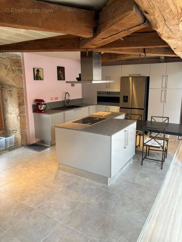 Charme et volumes au centre de Beaune - photo 5