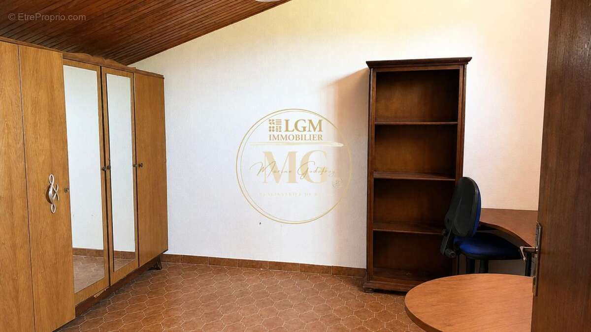 Maison - 7 pièces - 179m² - photo 10