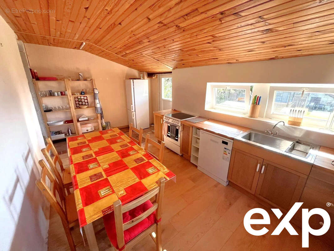 Maison à VERTEILLAC