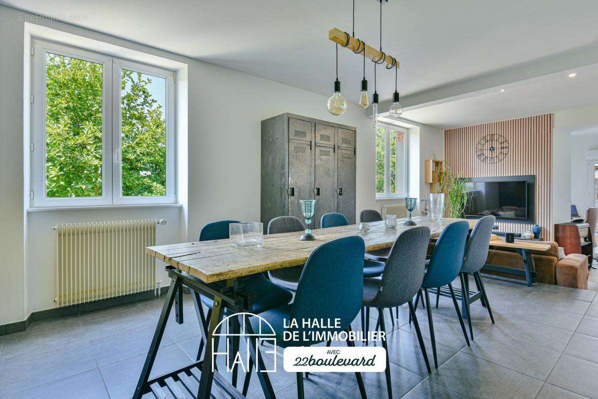 Maison 143 m² à Le Palais-Sur-Vienne  - photo 19