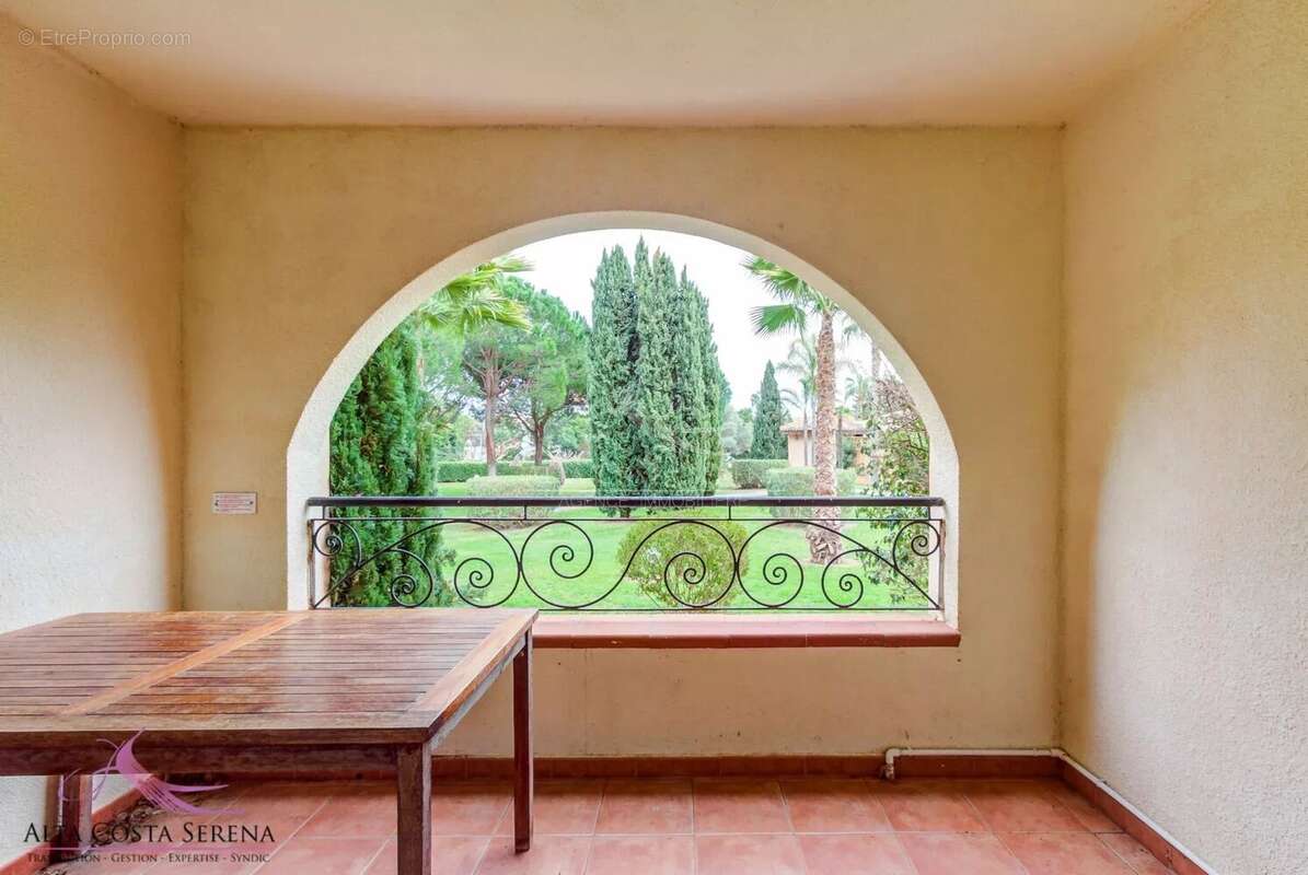 Appartement à LINGUIZZETTA