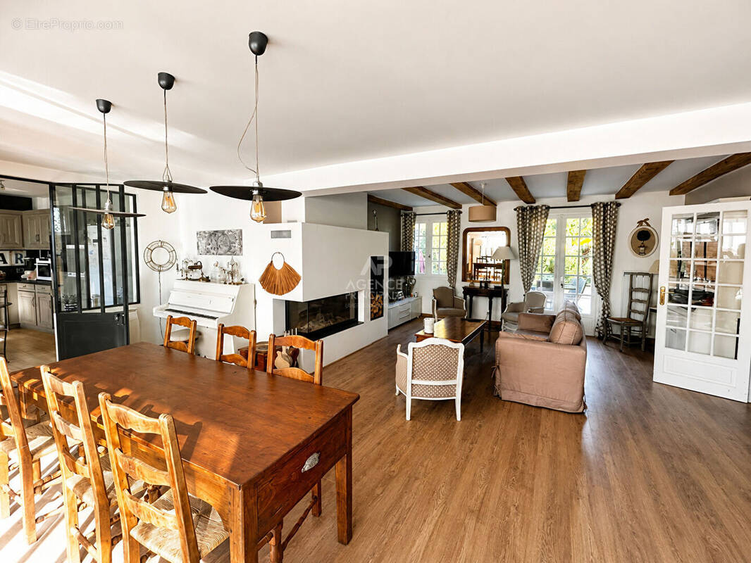 Maison à TRIEL-SUR-SEINE