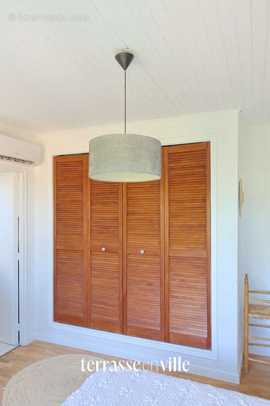 Exclusivite - toulon - cap brun - maison t 5 - 163 m2 - piscine - jardin - proximite  immediate des ecoles - photo 21