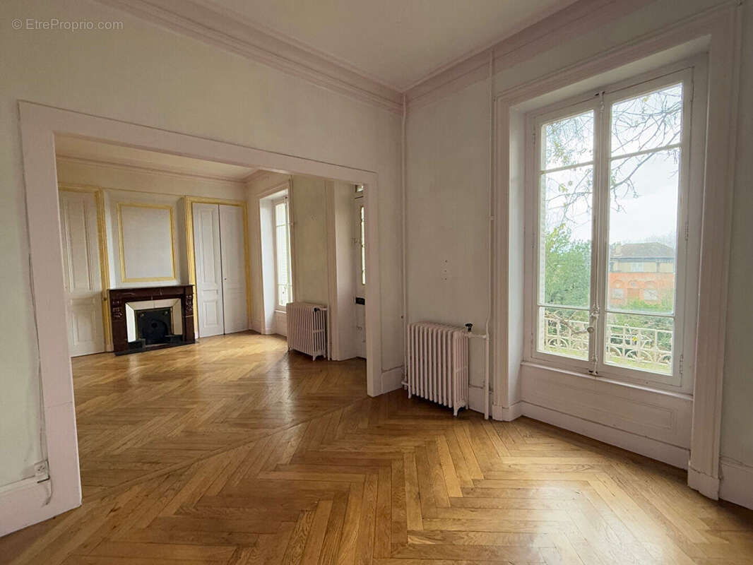 Maison à CALUIRE-ET-CUIRE