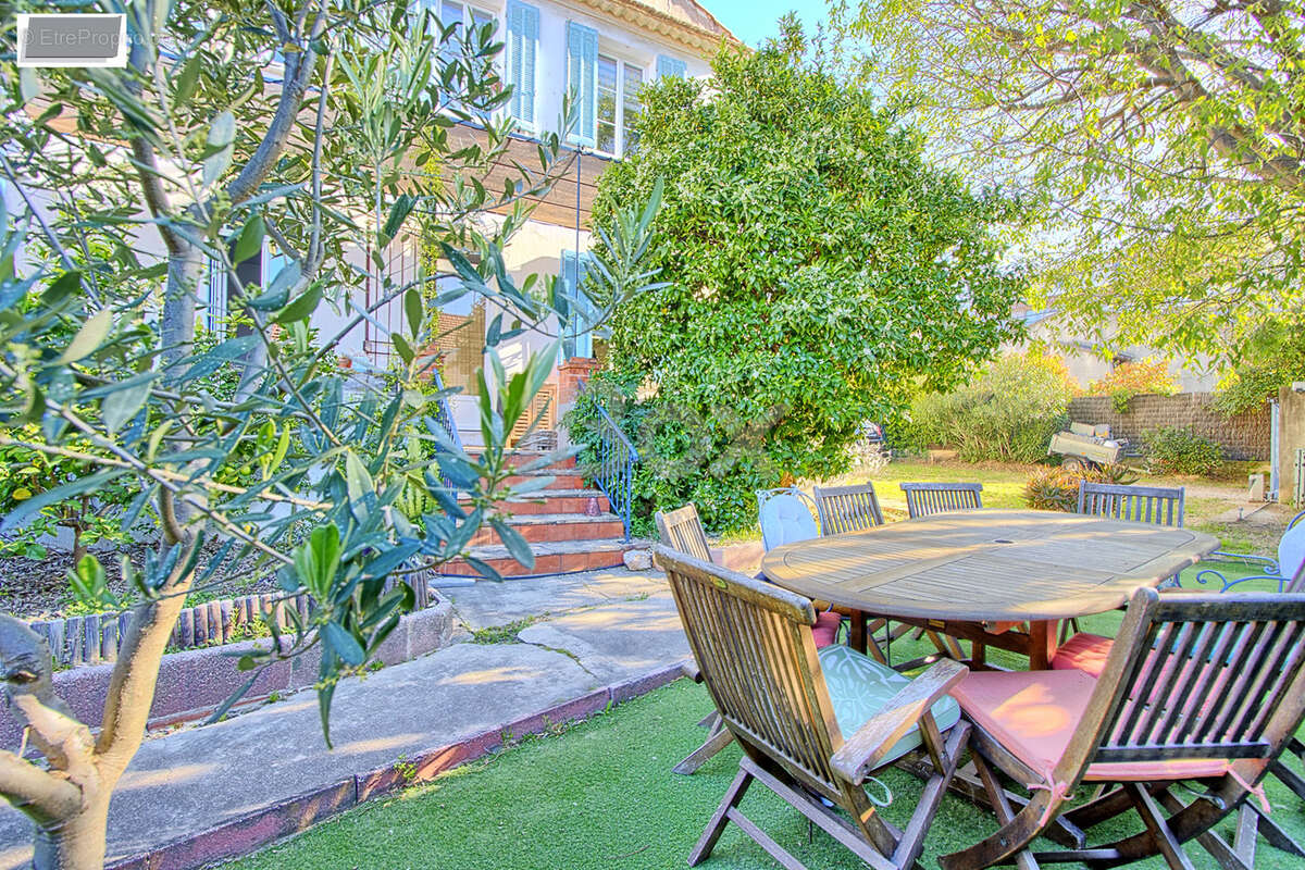 Appartement à TOULON