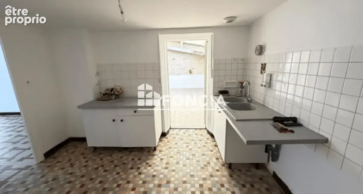 À VENDRE – Maison de plain-pied au cœur du village - photo 3