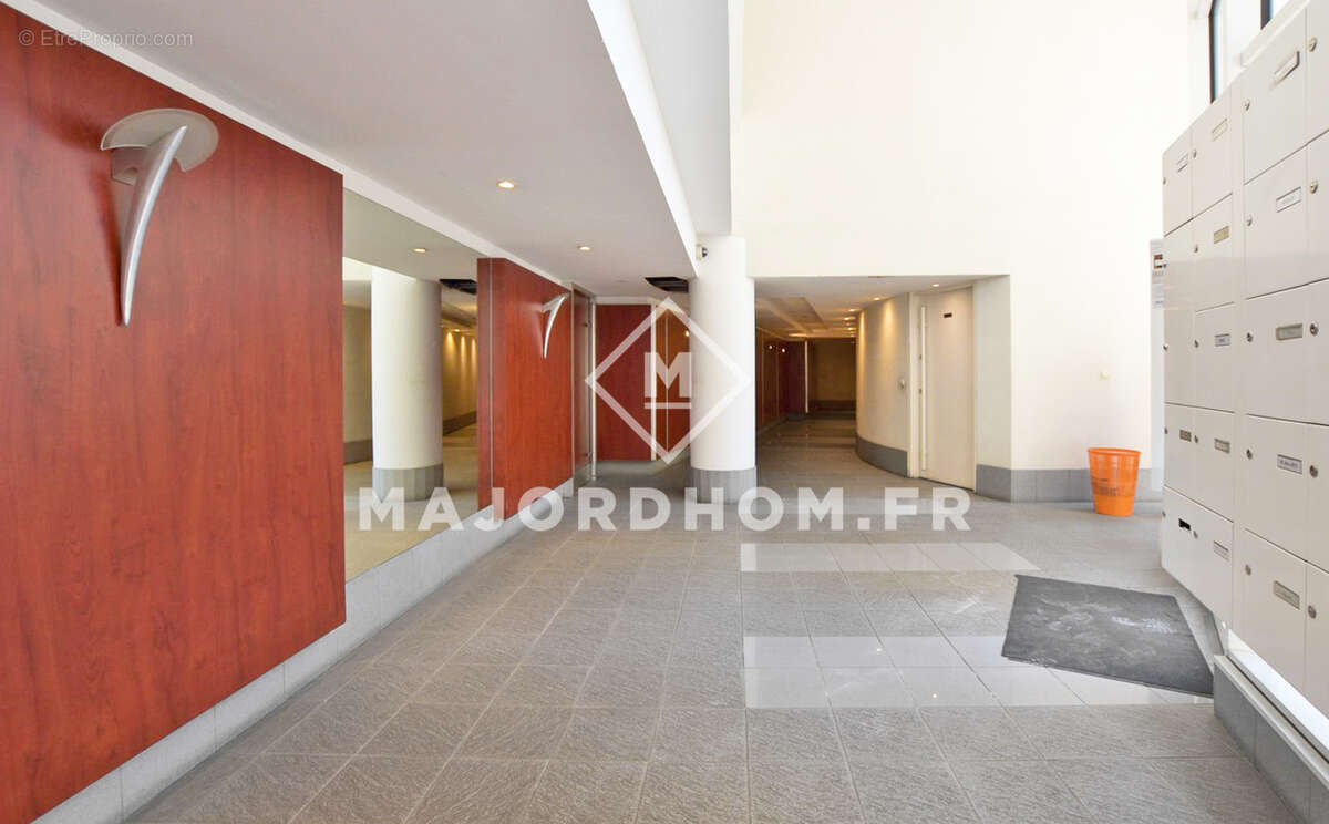 Appartement à MARSEILLE-5E