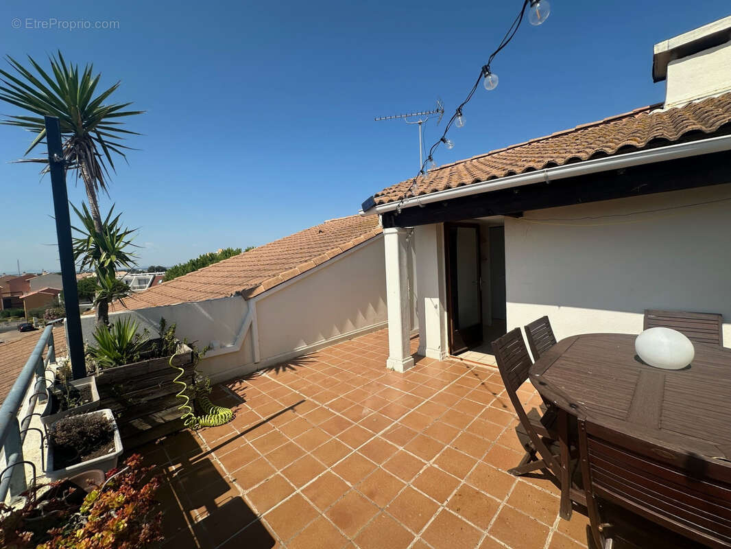 Appartement à CANDILLARGUES