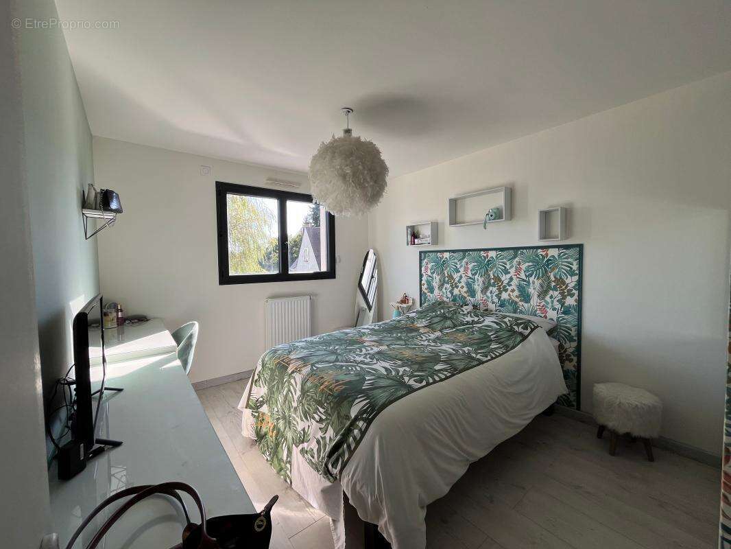 Maison à SAINT-DENIS-EN-VAL