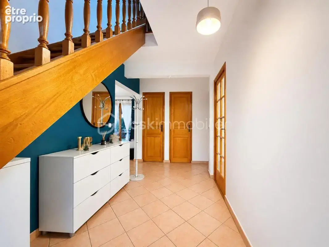 Maison familiale 8 pièces à Fontenay-lès-Briis - photo 4