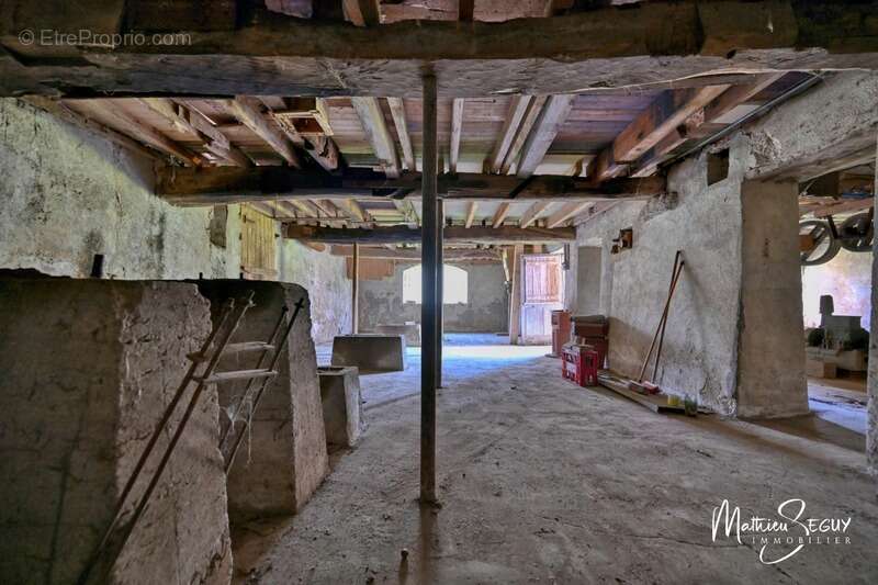 Maison à MESSIMY