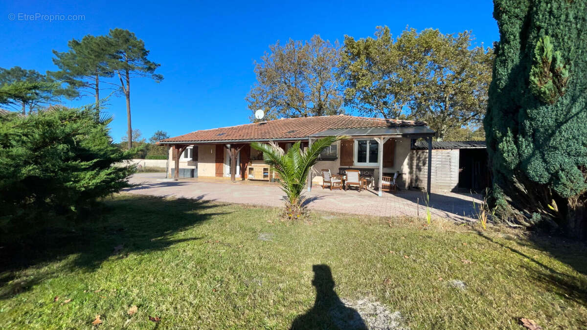 Maison à VIELLE-SAINT-GIRONS