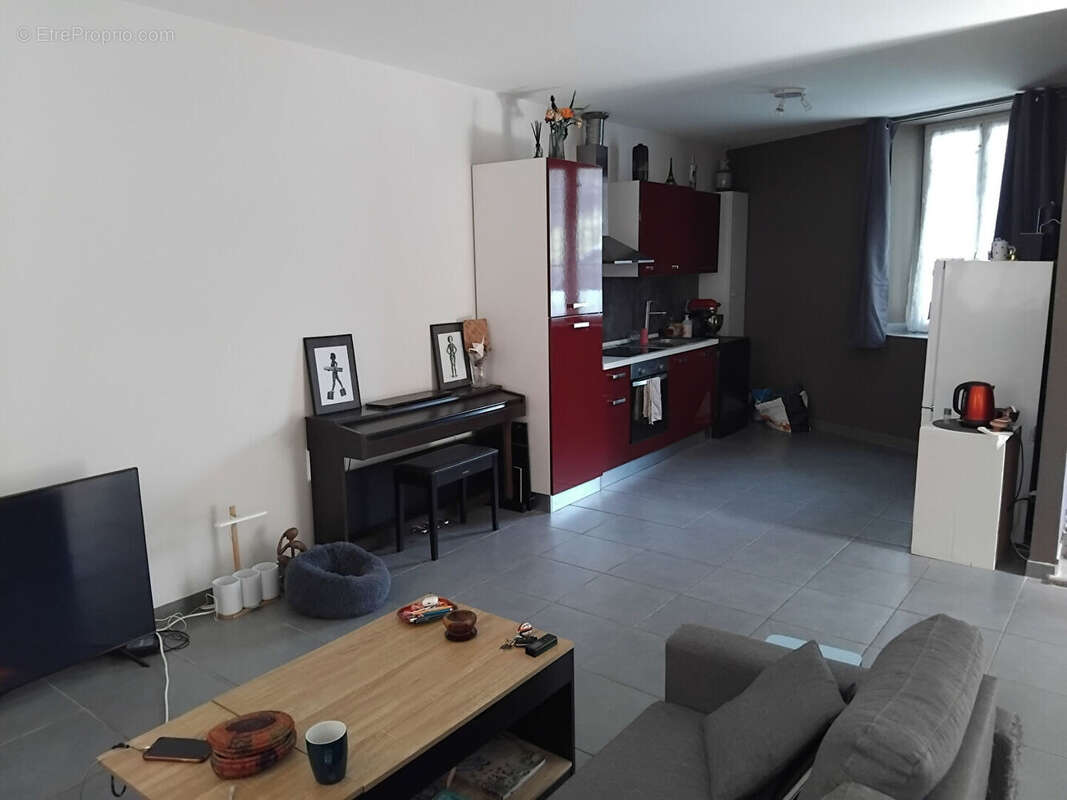 Maison à LEZIGNAN-CORBIERES