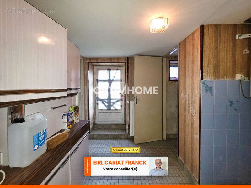 Maison à SAINT-ETIENNE-DE-FURSAC