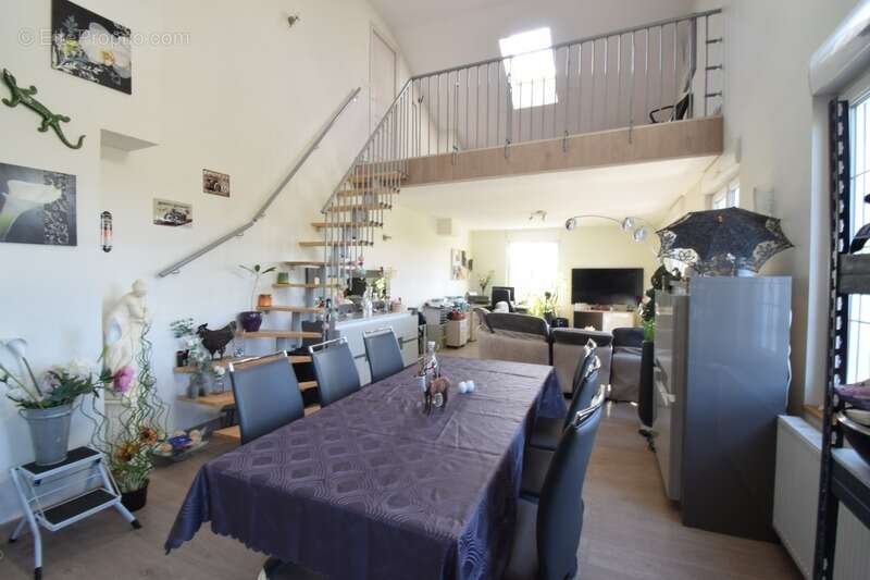 Appartement à PARGNY-SUR-SAULX