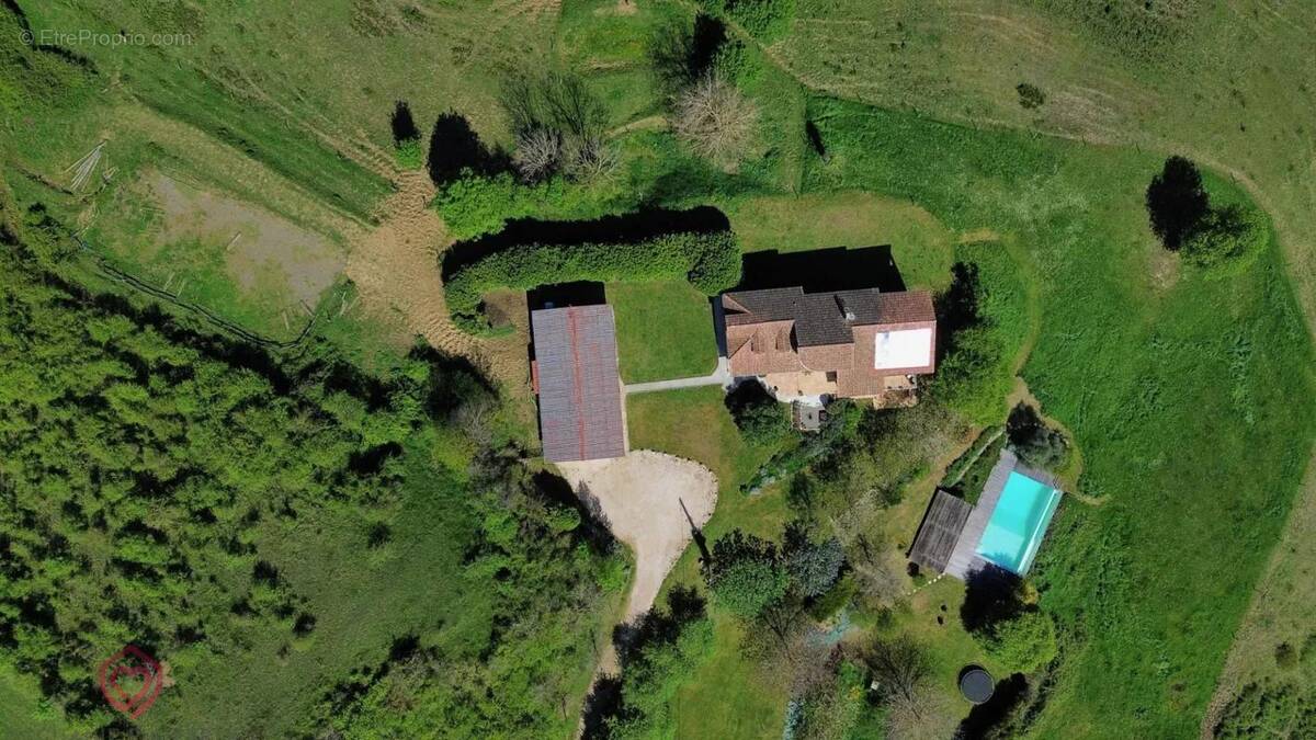 Maison à CARLA-BAYLE