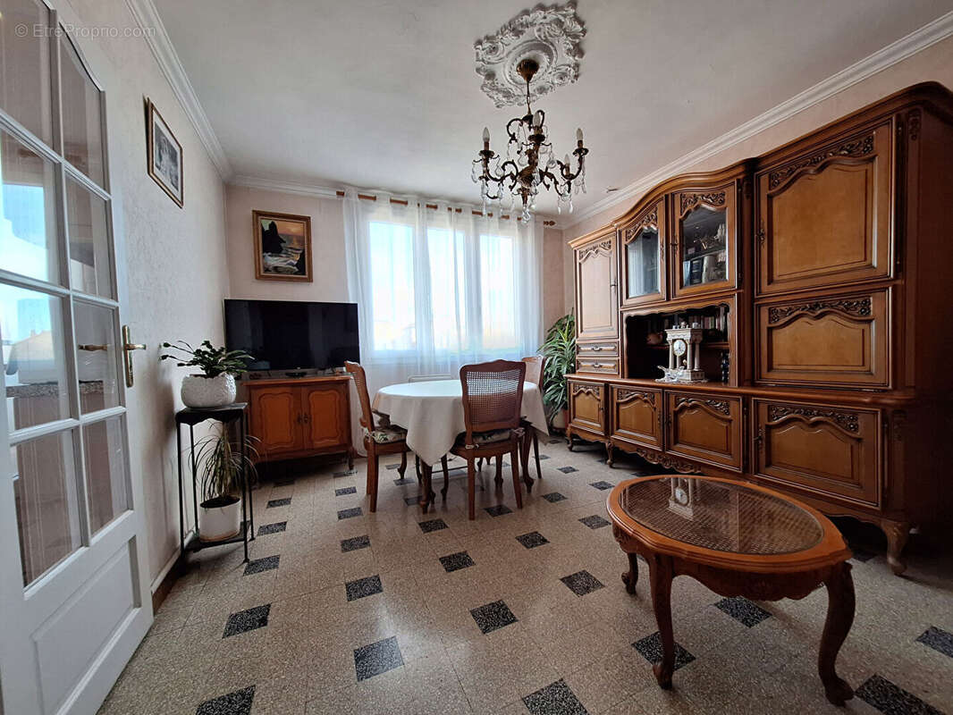 Appartement à MARSEILLE-14E