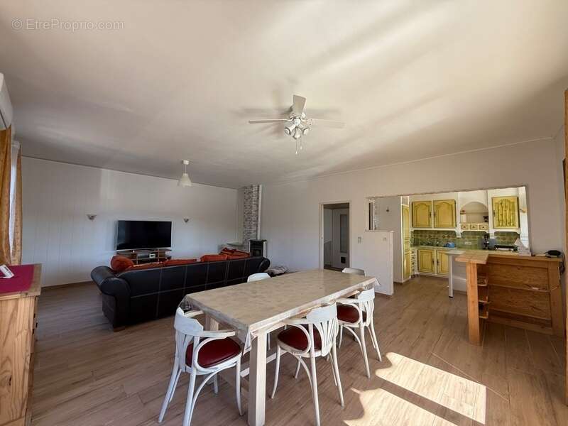 Maison à SAINT-AMBROIX