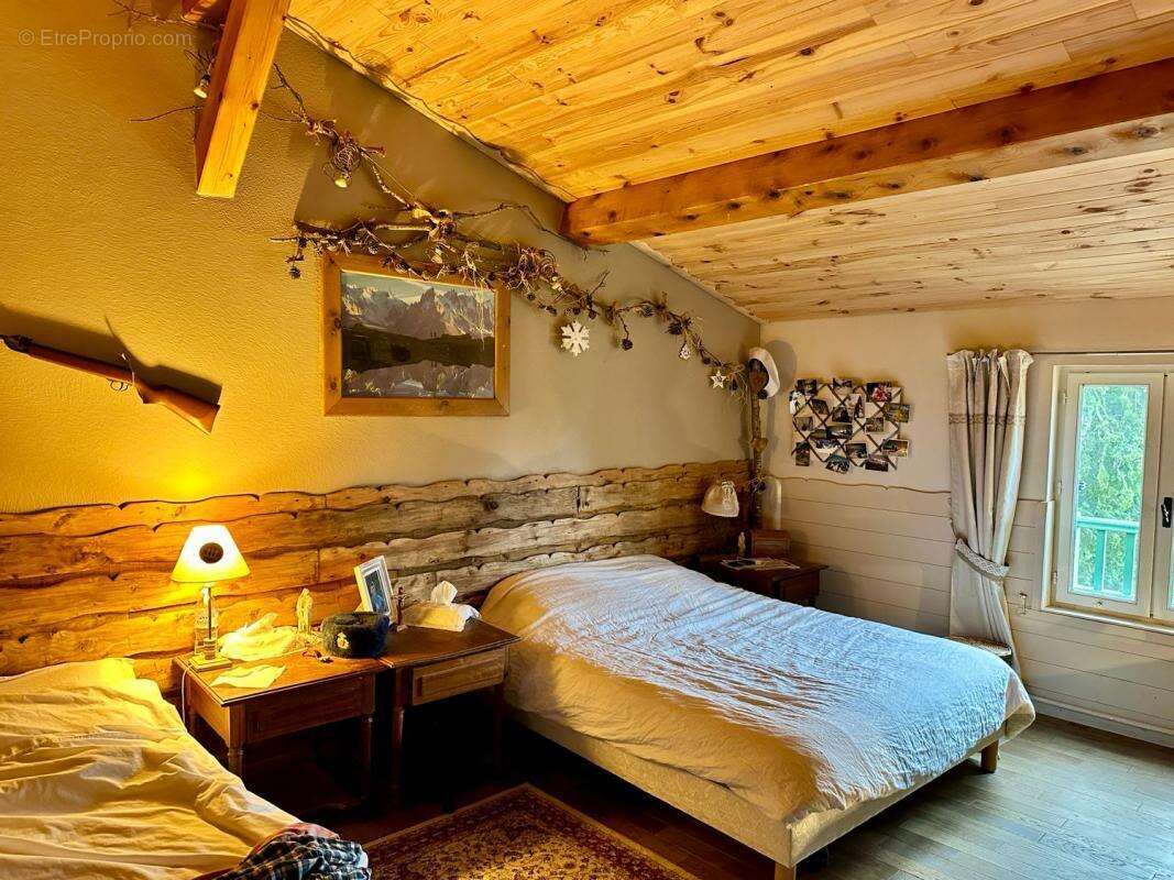 Mas/ferme rénové avec 6 chambres et 23 hectares de terrain - photo 24