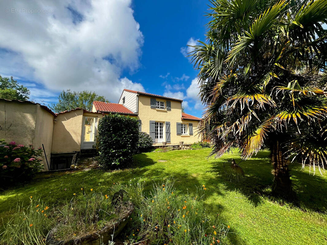 Maison à PORT-SAINT-PERE