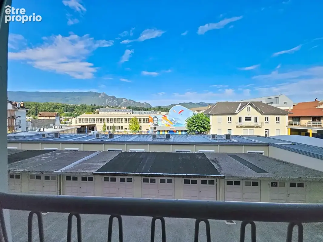 Aix les Bains - Proximité centre ville - T4 - Terrasses - photo 13
