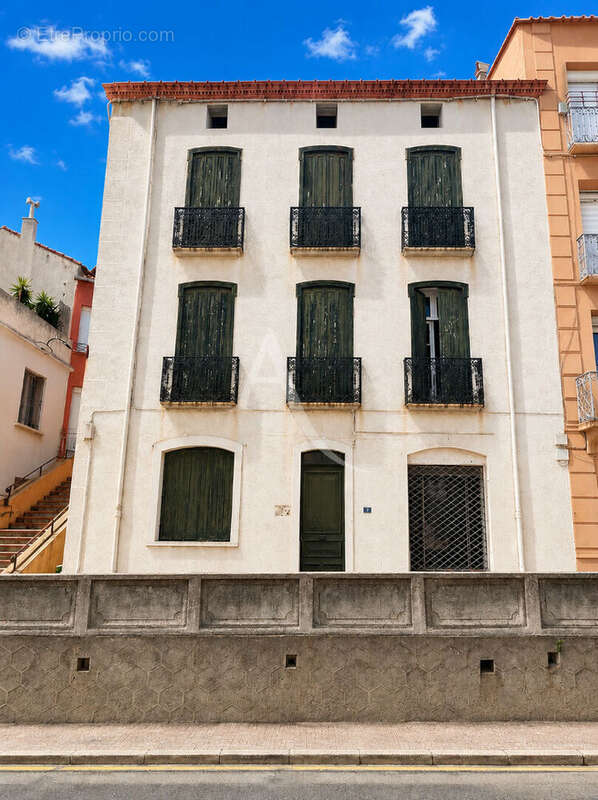 Cerbère - opportunité d'investissement en bord de mer - photo 3