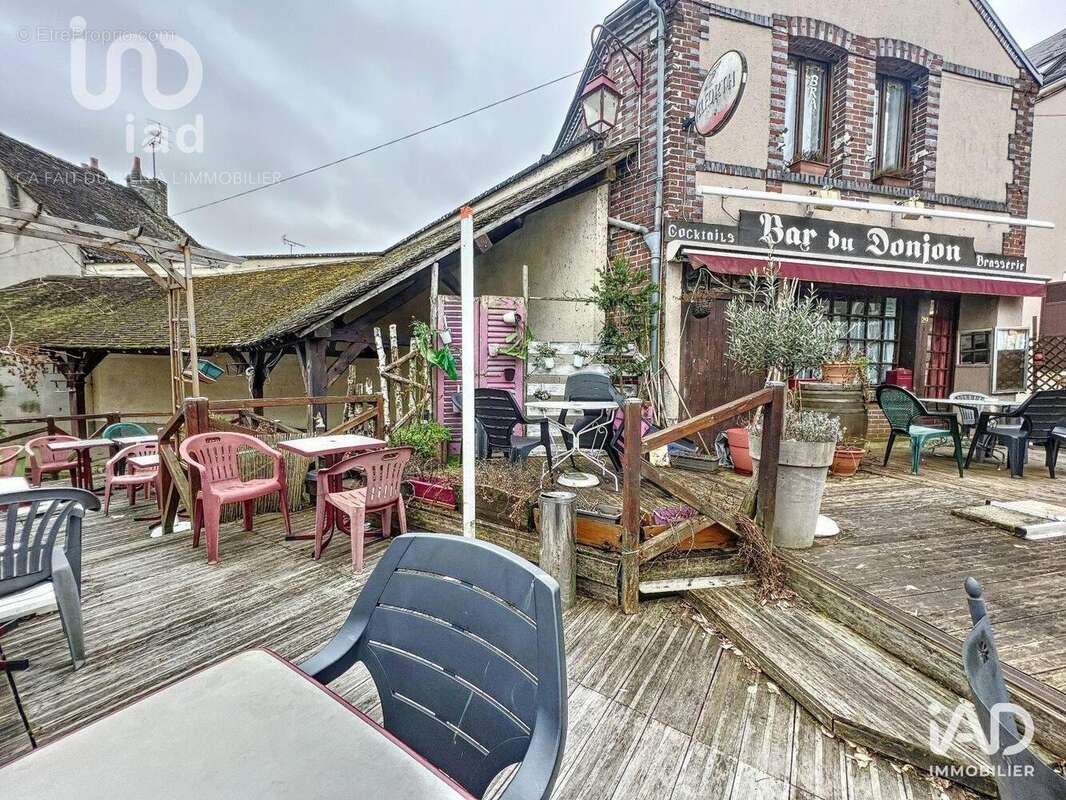 Photo 3 - Commerce à CHATEAU-RENARD